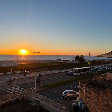 Le Petit Nid Perche Sous Les Toits, Vue Mer Le Havre Exterior foto